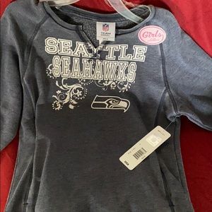 Seahawks girl pullover